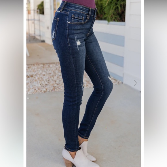 🥰🥰CanKan Dark Wash Mid Rise Distressed Jeans🥰🥰 - Picture 3 of 14